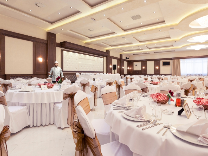 Nitty-gritty of Catering Services: Styles, Safety Measures, and Event Solutions